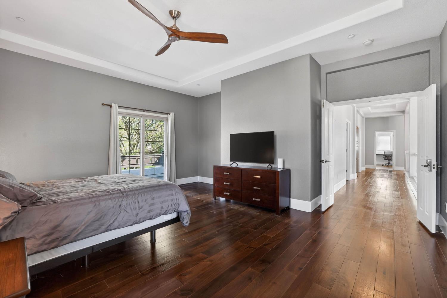 865 Wedgewood Court