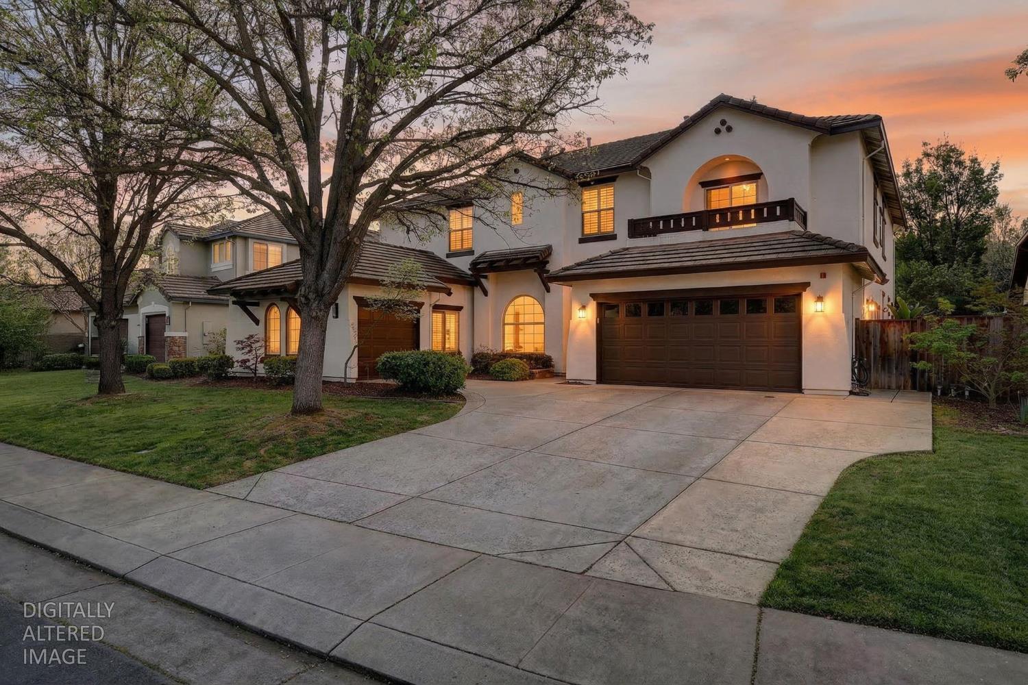 865 Wedgewood Court