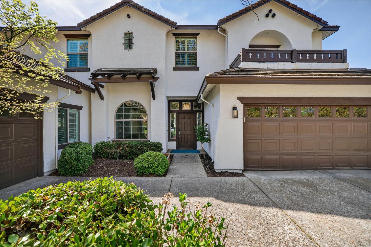 865 Wedgewood Court