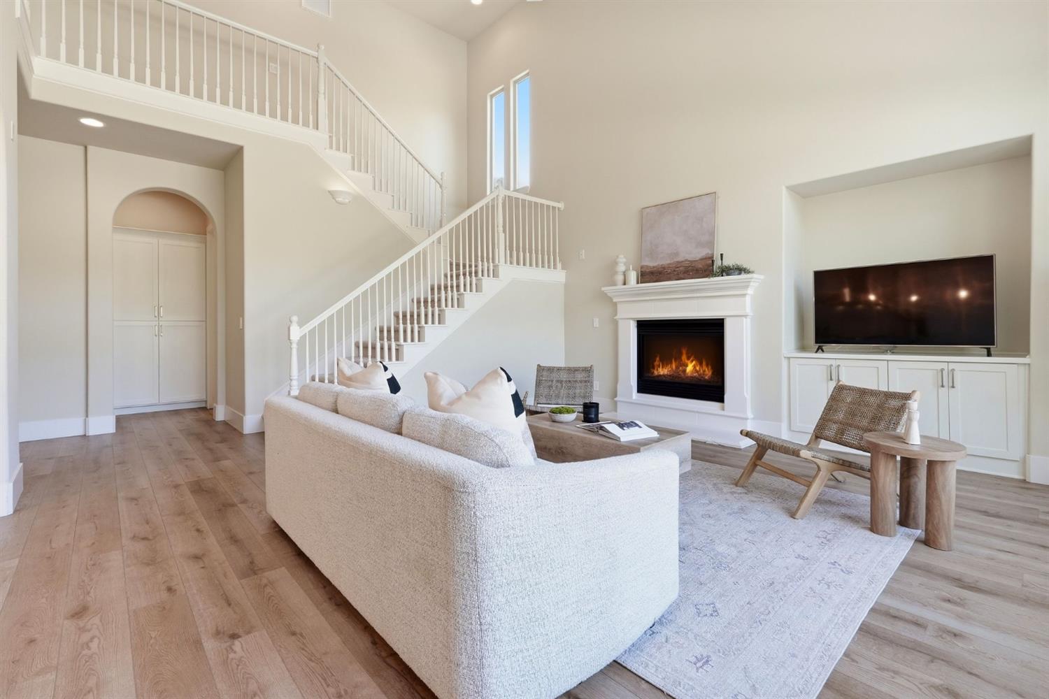 1359 W Terracina Drive