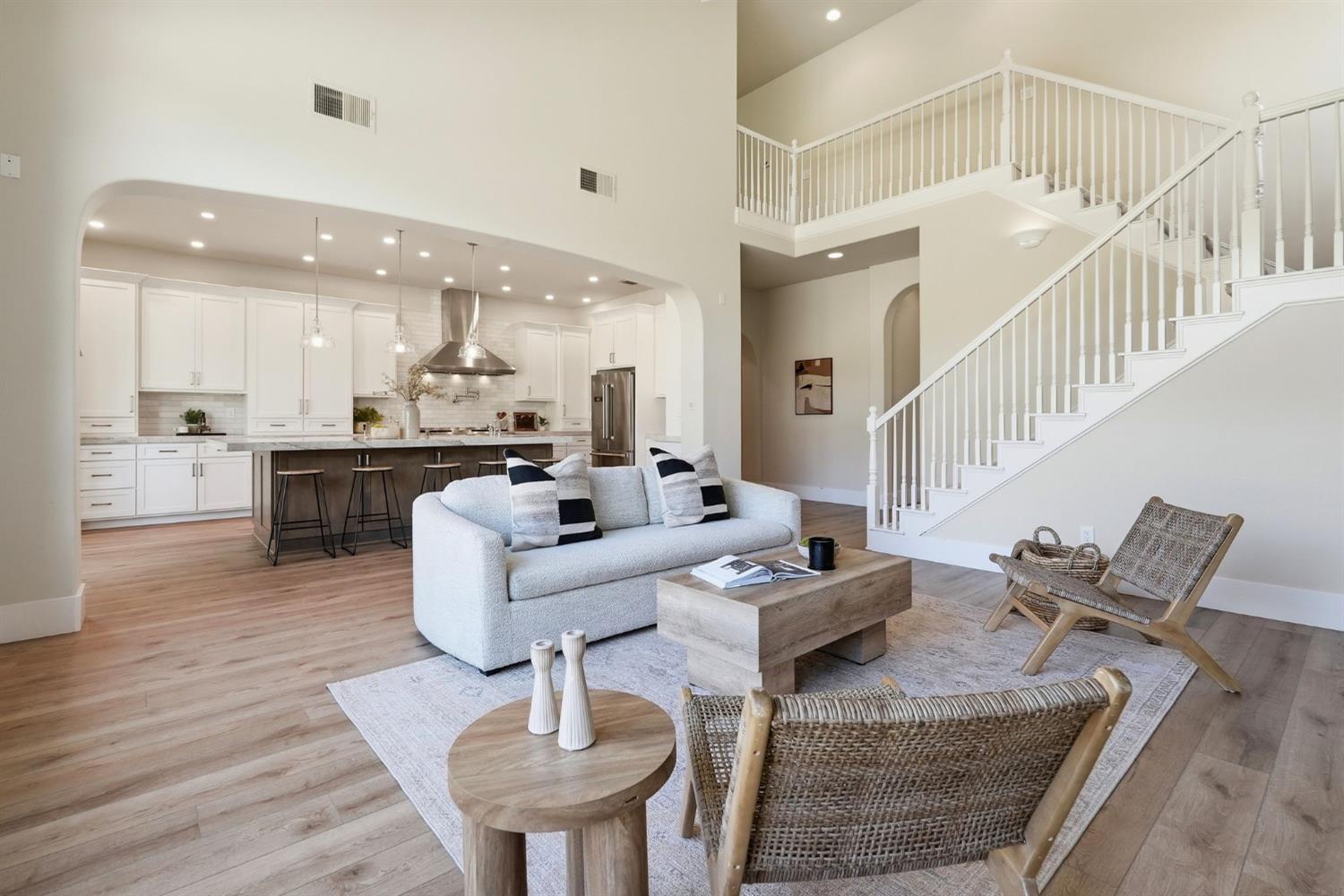 1359 W Terracina Drive