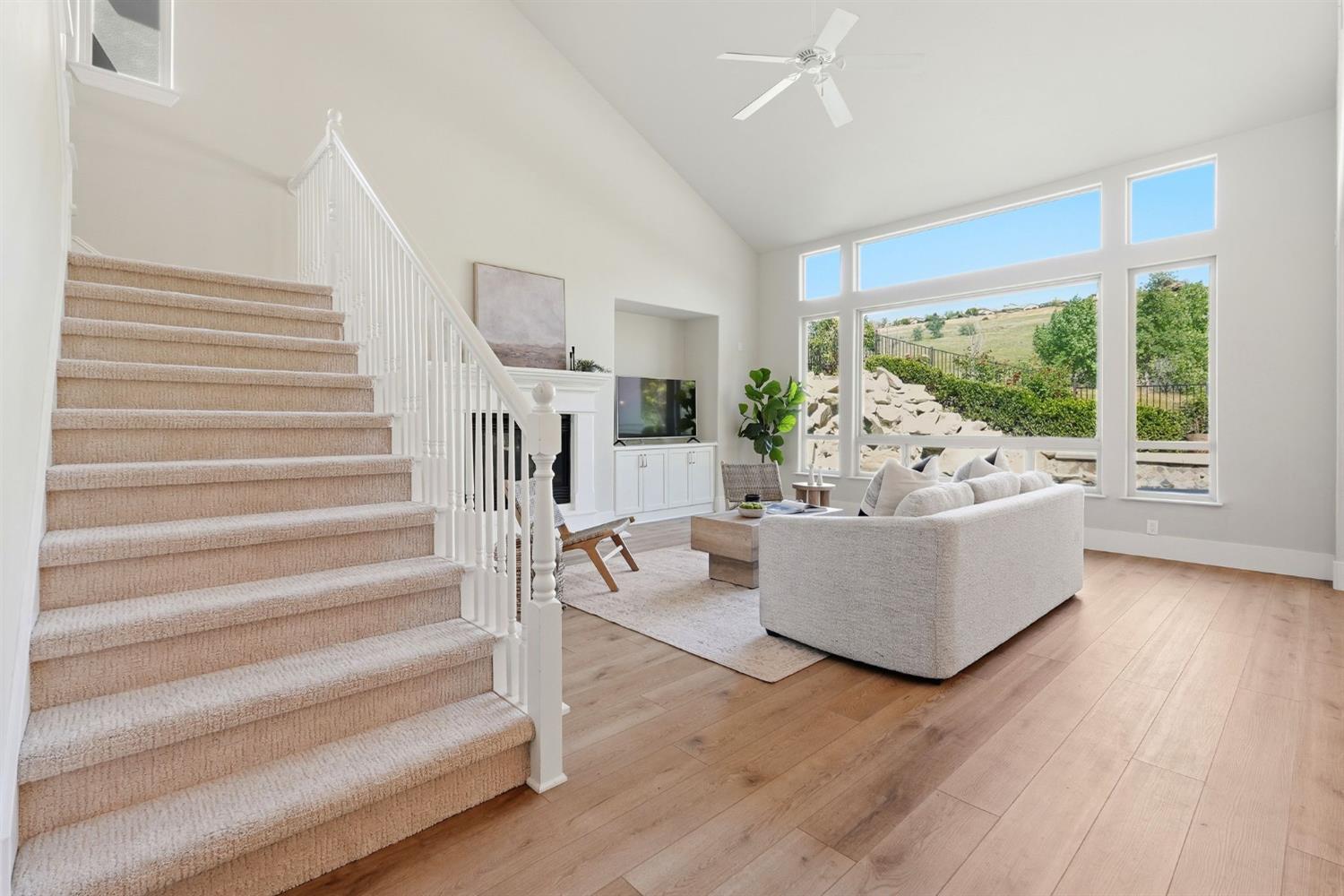 1359 W Terracina Drive