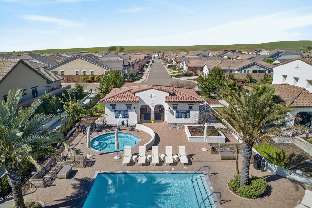 7003 De La Vina Drive