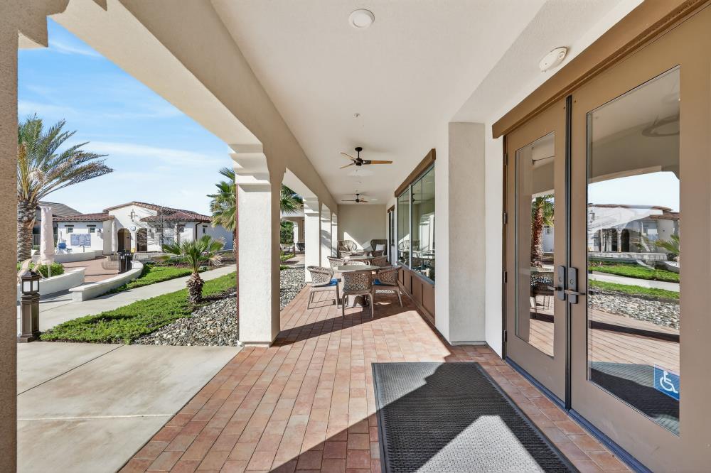 7003 De La Vina Drive