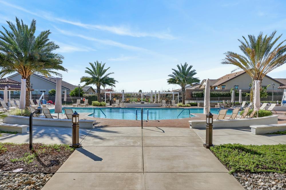 7003 De La Vina Drive