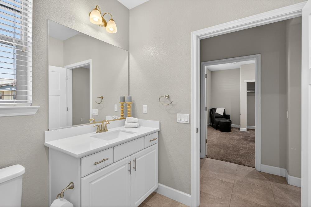 7003 De La Vina Drive