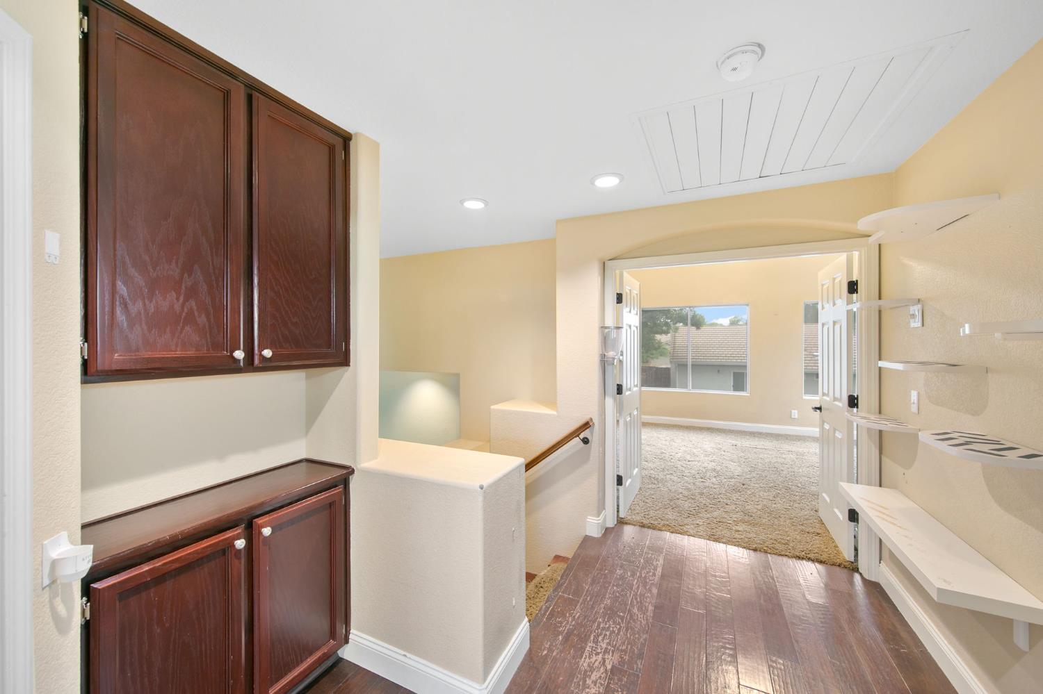 1351 Longfellow Circle