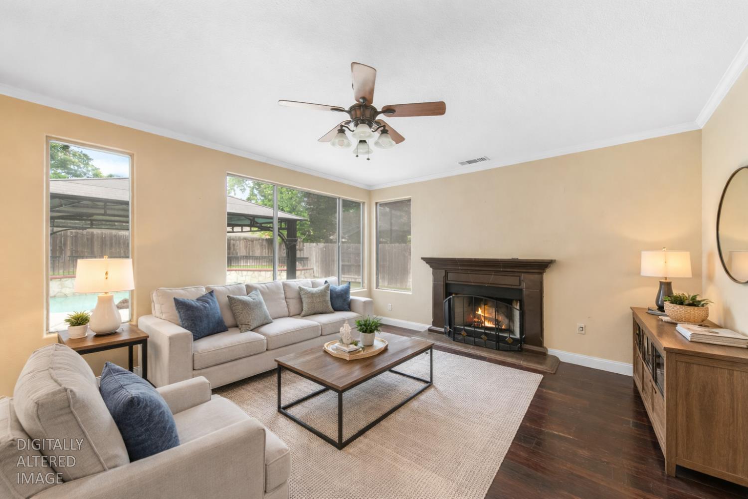 1351 Longfellow Circle