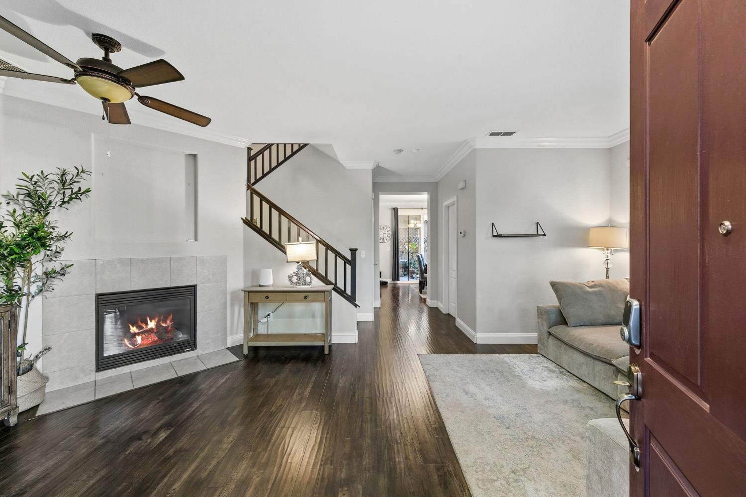 6 Mantauk Point Place