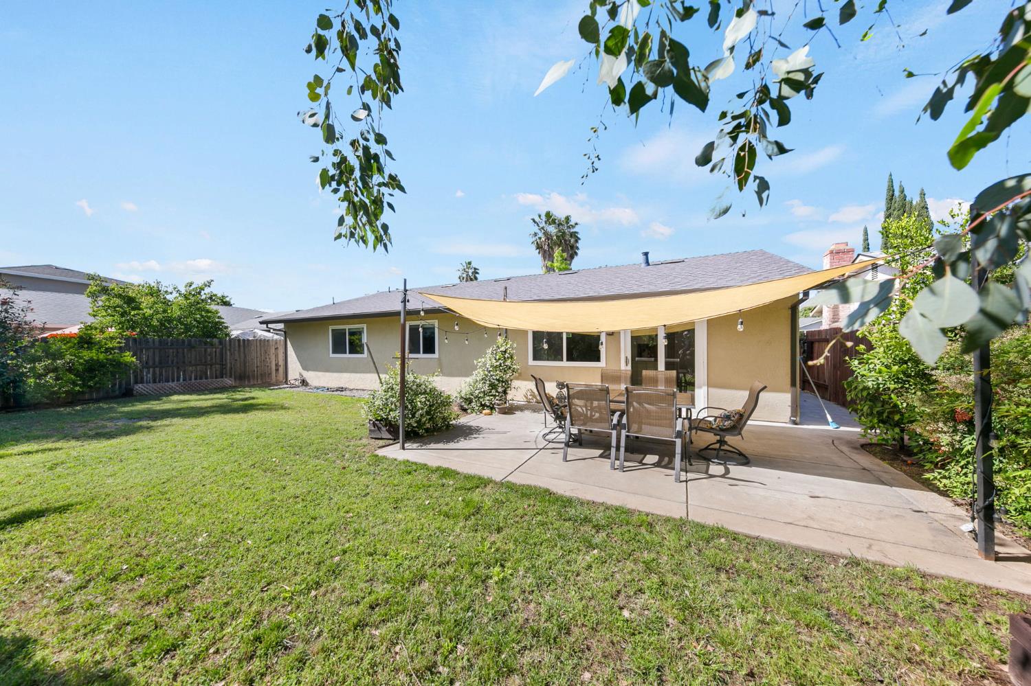 9220 Castlebar Way