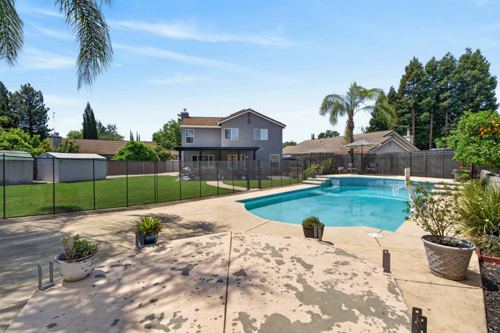 9158 Eastpointe Court