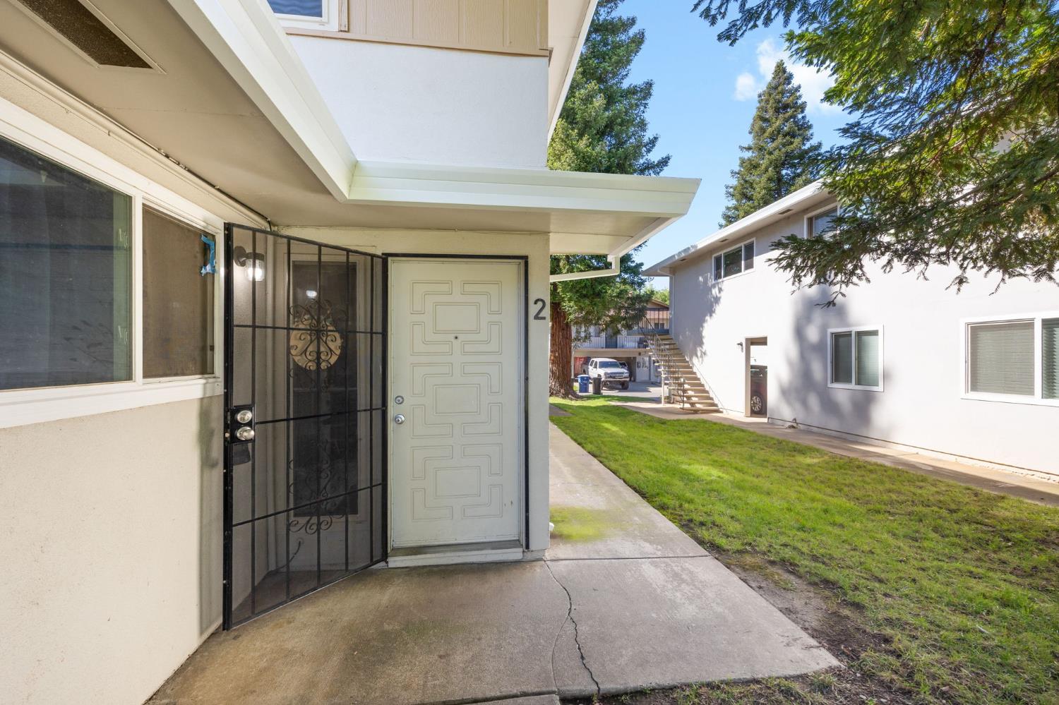 6277 Cavan Drive 2