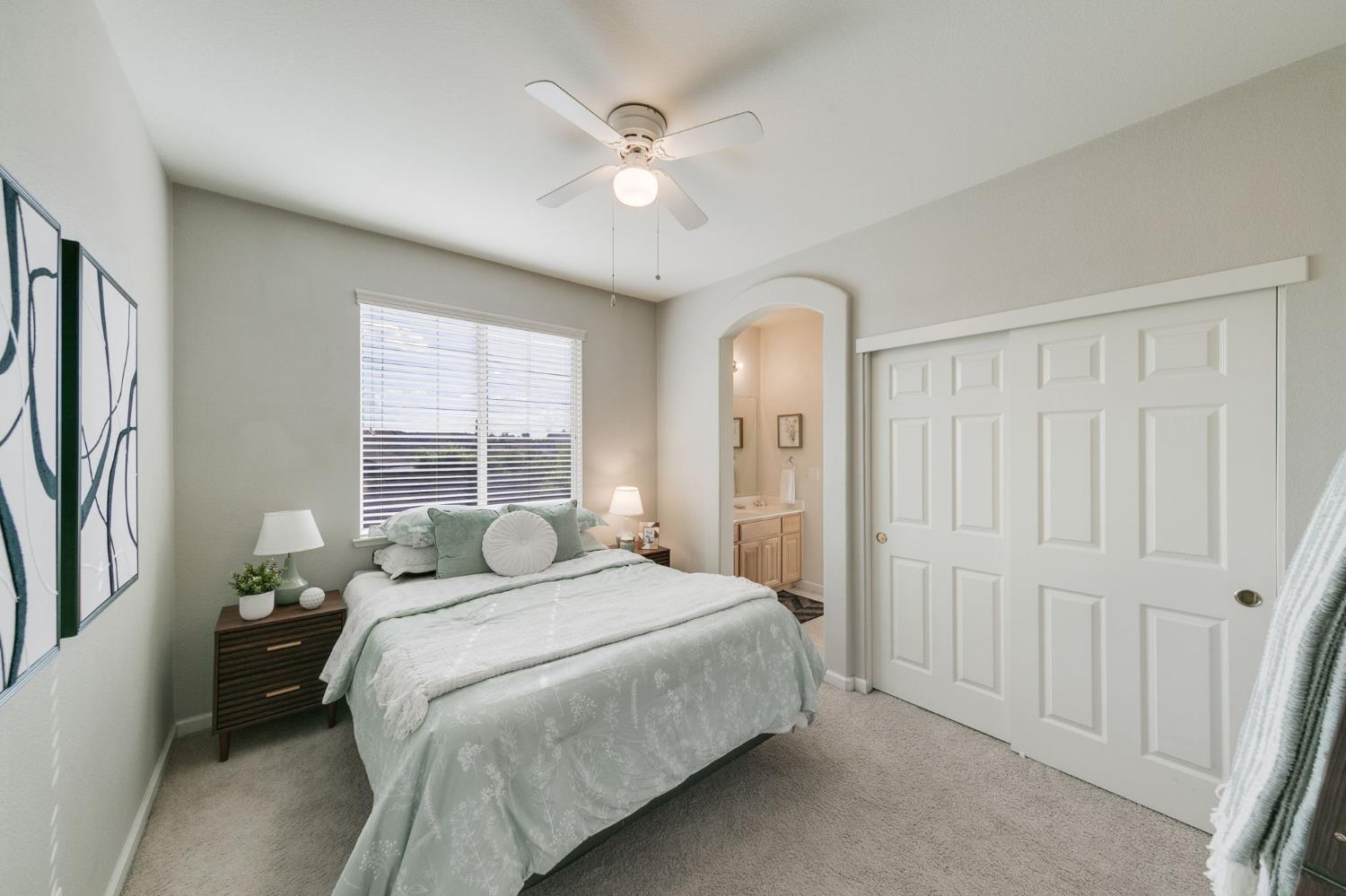 10001 Silver Legend Court
