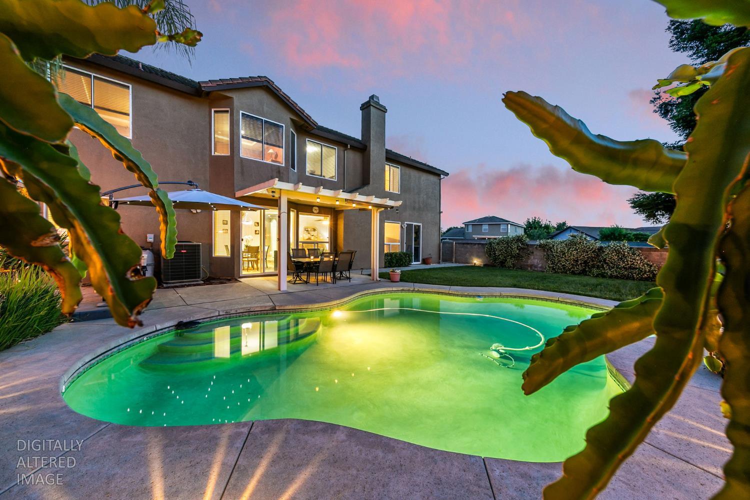 10001 Silver Legend Court