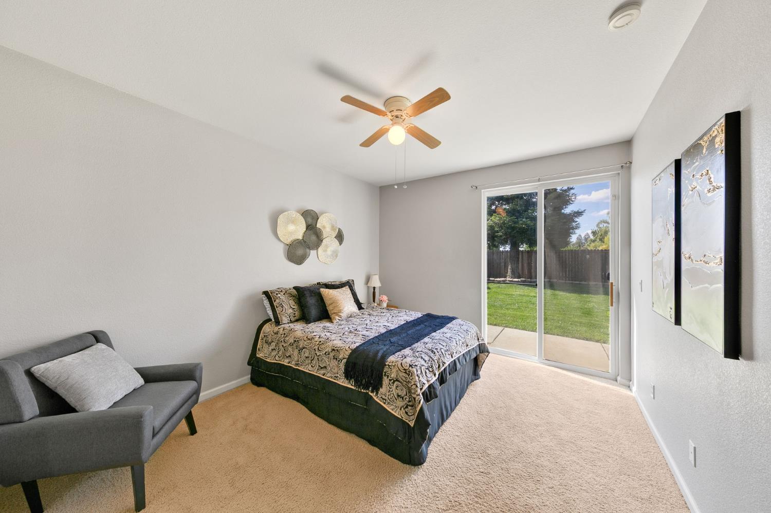 10001 Silver Legend Court