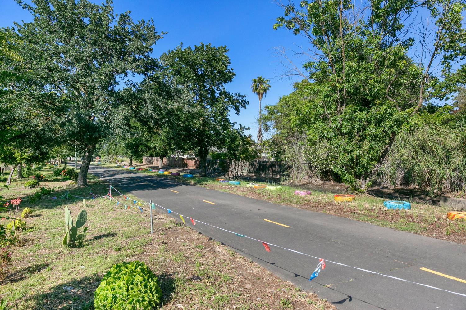 2757 Altos Avenue