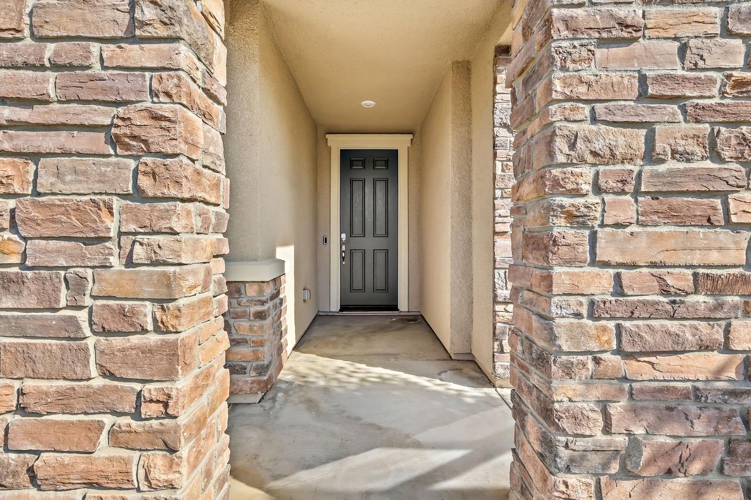 4558 Butterfly Ridge Drive