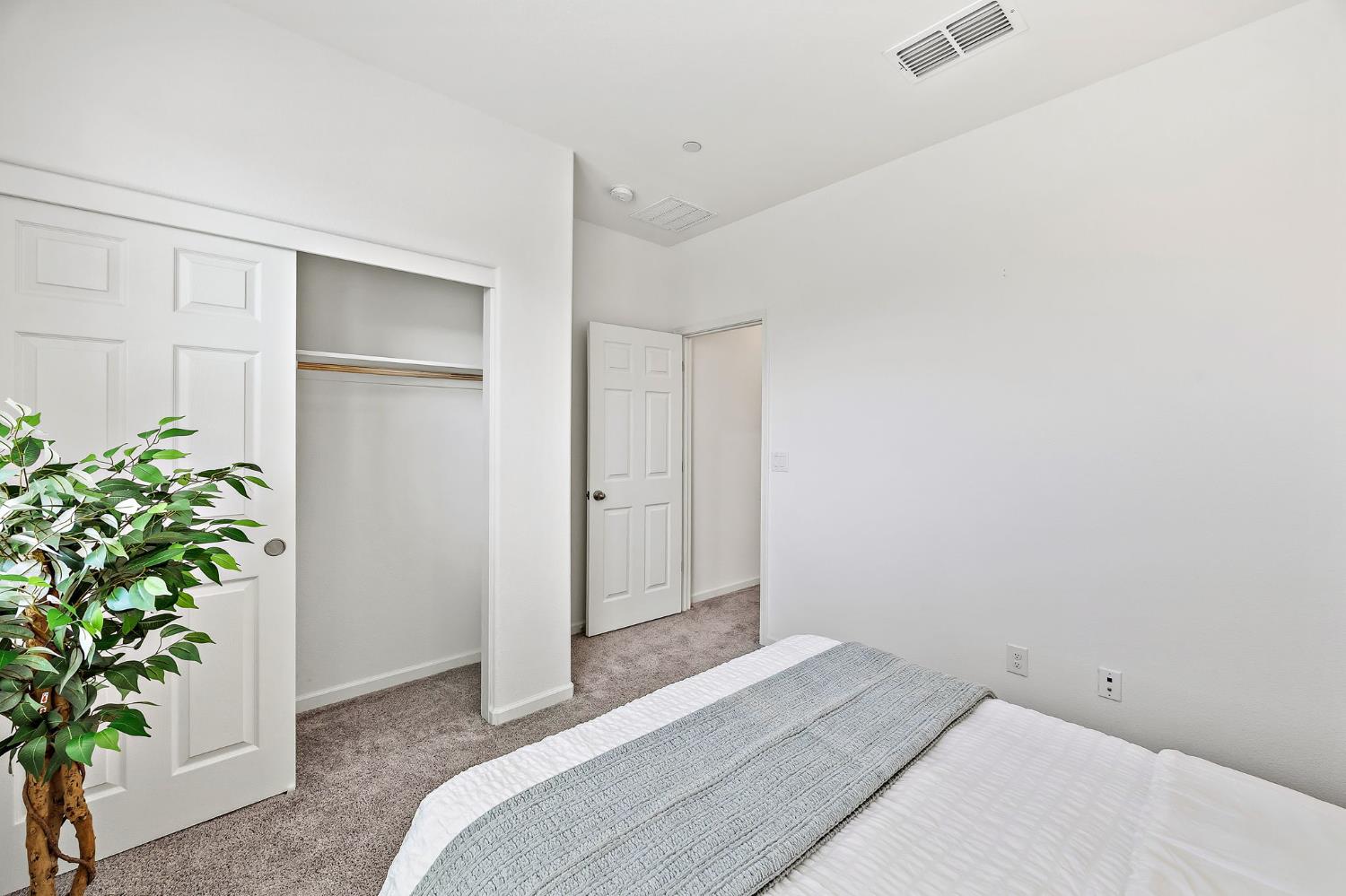 4558 Butterfly Ridge Drive