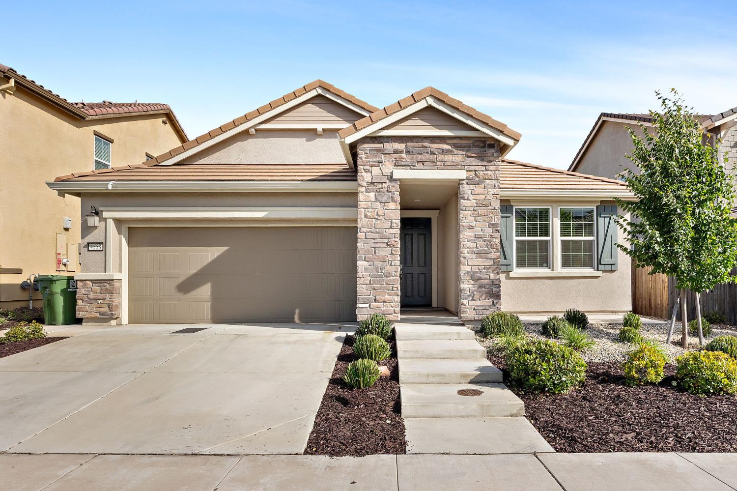 4558 Butterfly Ridge Drive