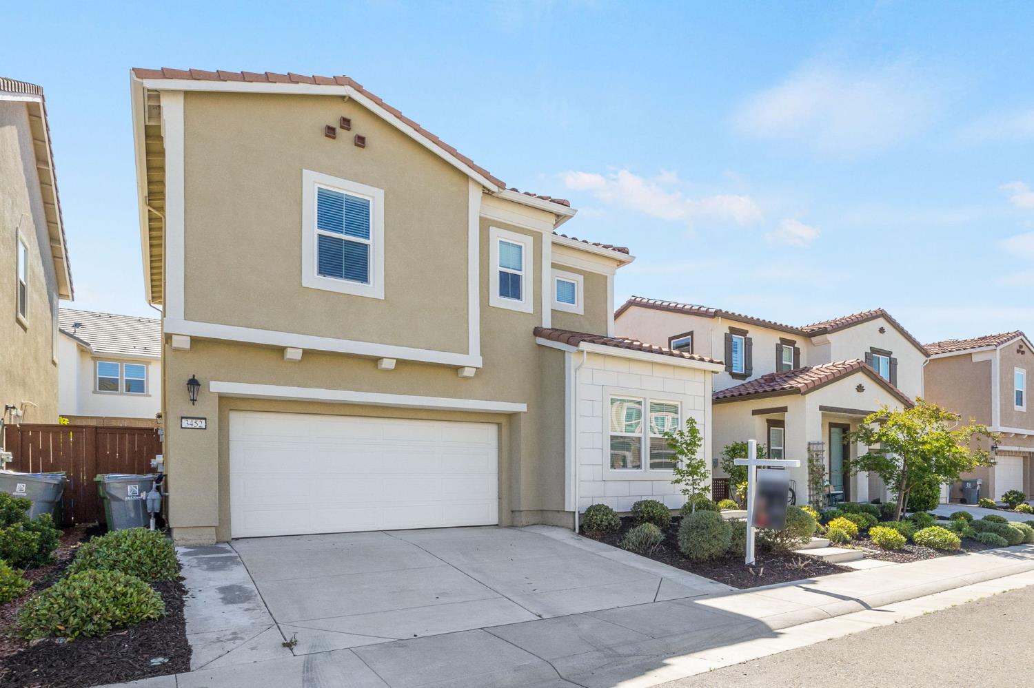 3452 Cantor Drive