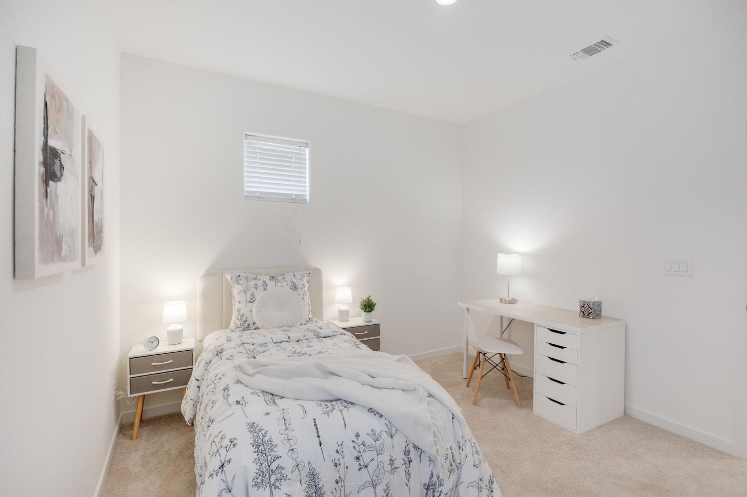3452 Cantor Drive