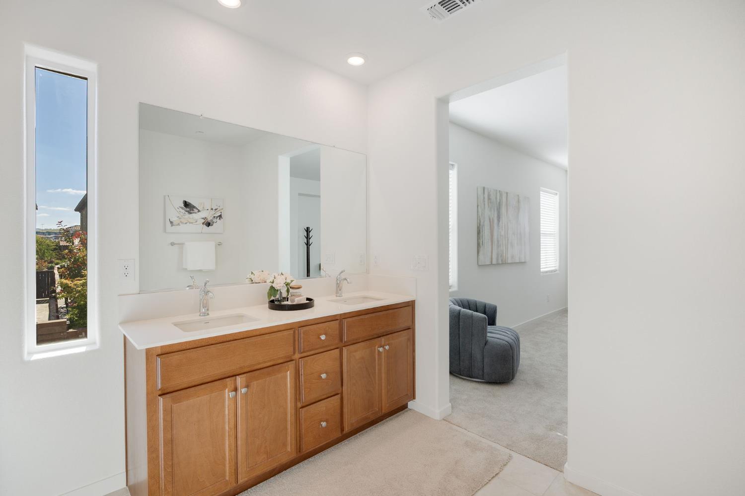 3452 Cantor Drive