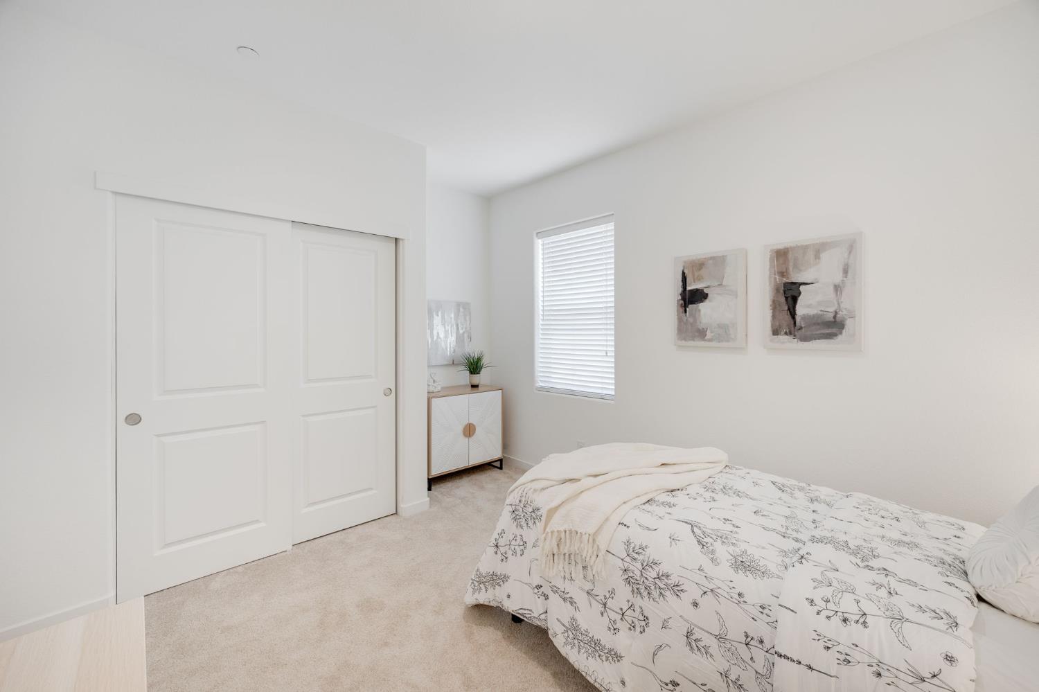 3452 Cantor Drive