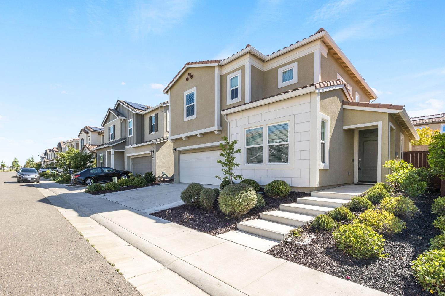 3452 Cantor Drive