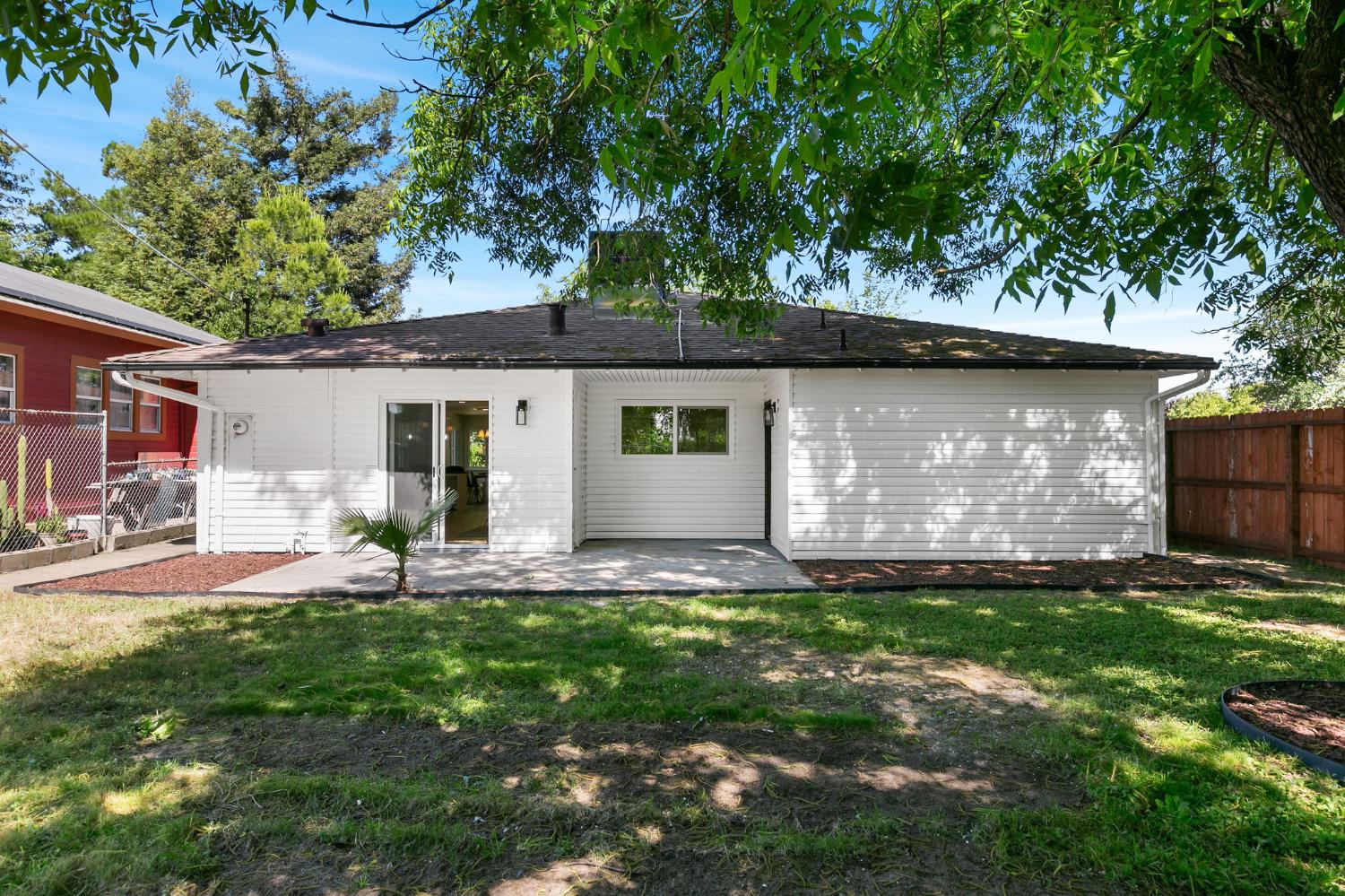 3609 Belden Street
