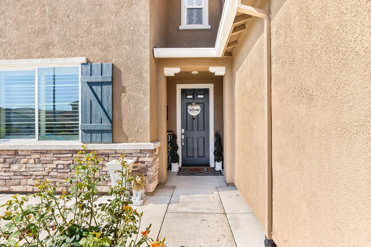 9518 Bryan Hall Way
