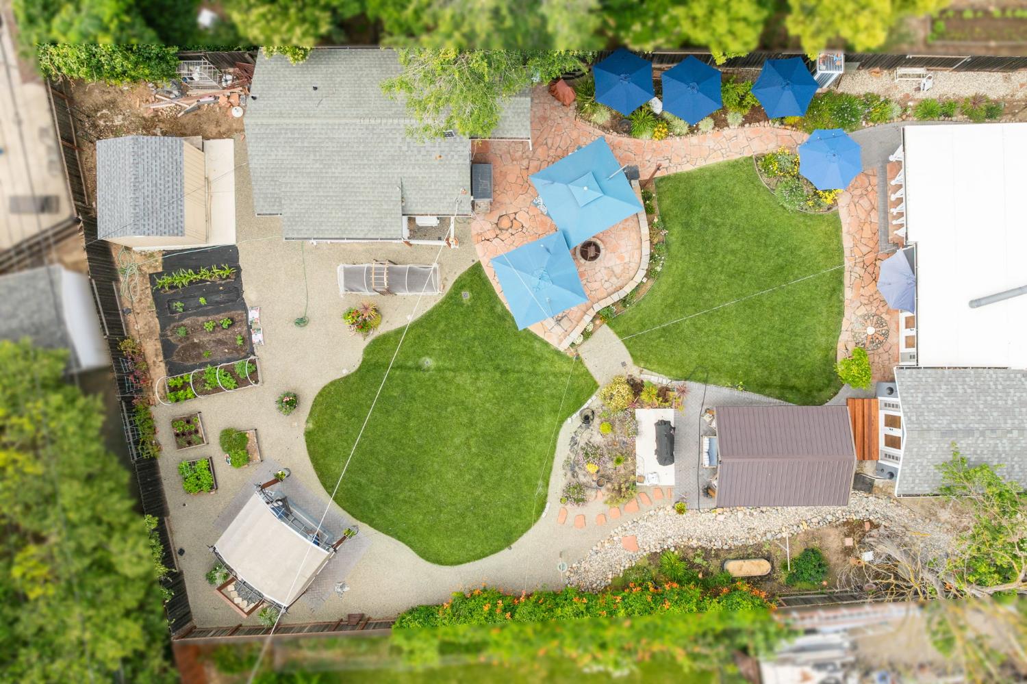 2533 Cambon Way