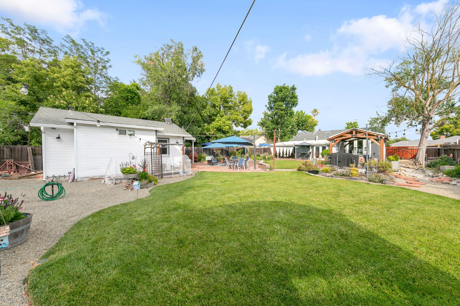 2533 Cambon Way