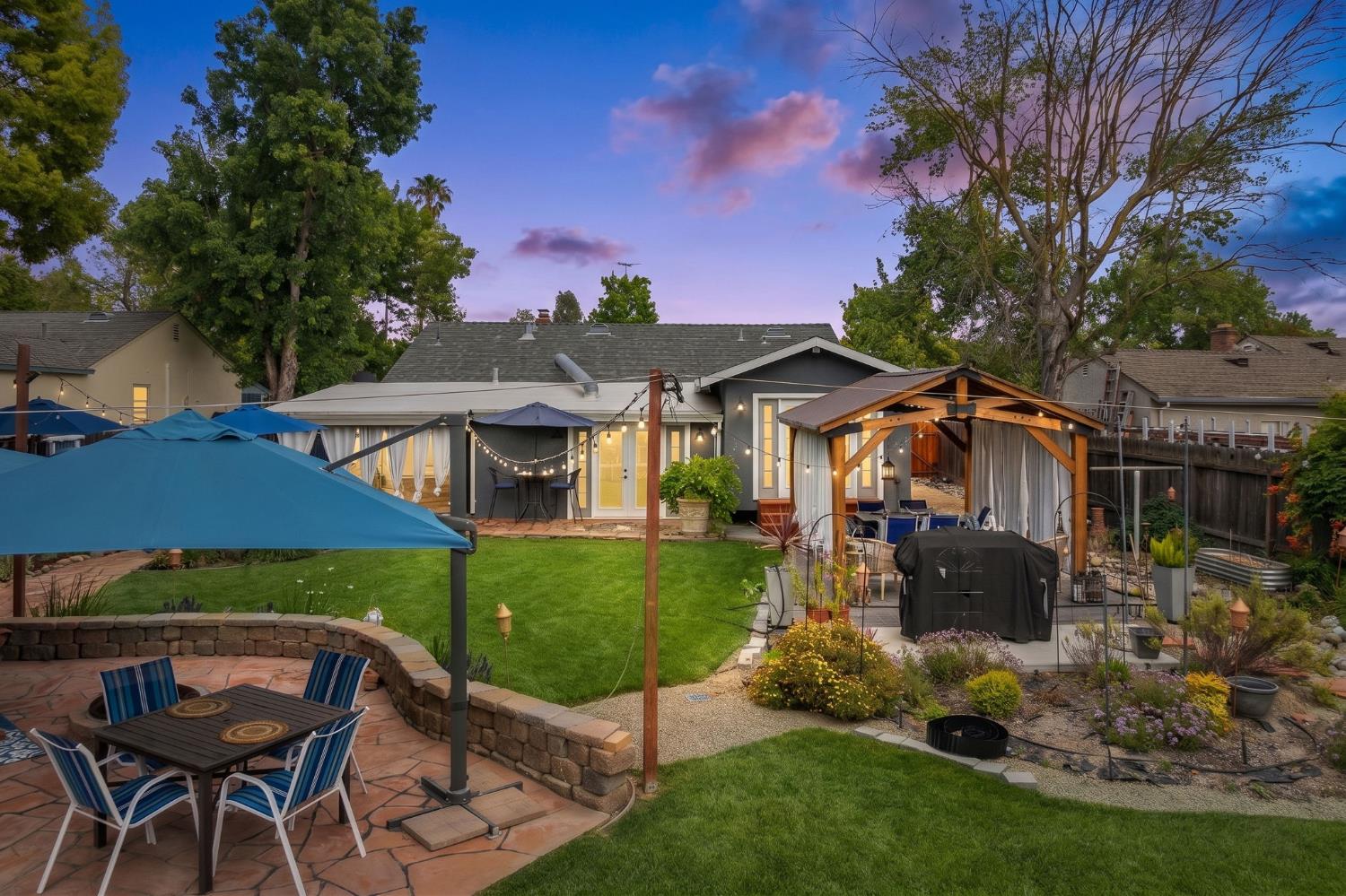 2533 Cambon Way
