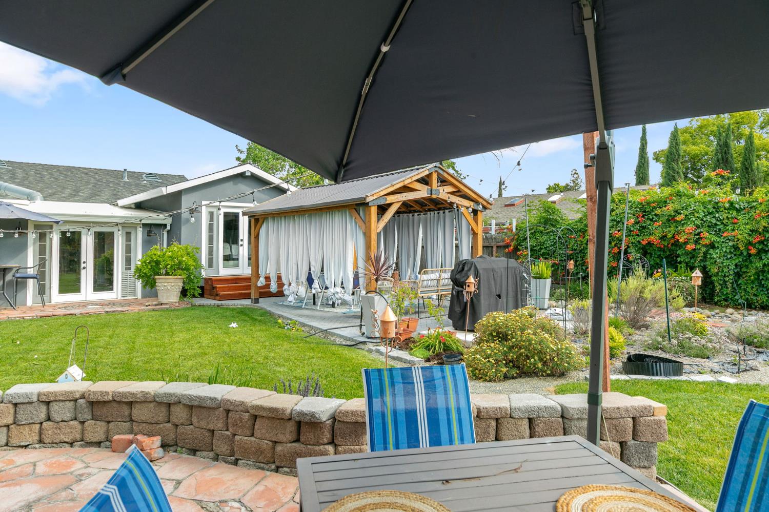 2533 Cambon Way