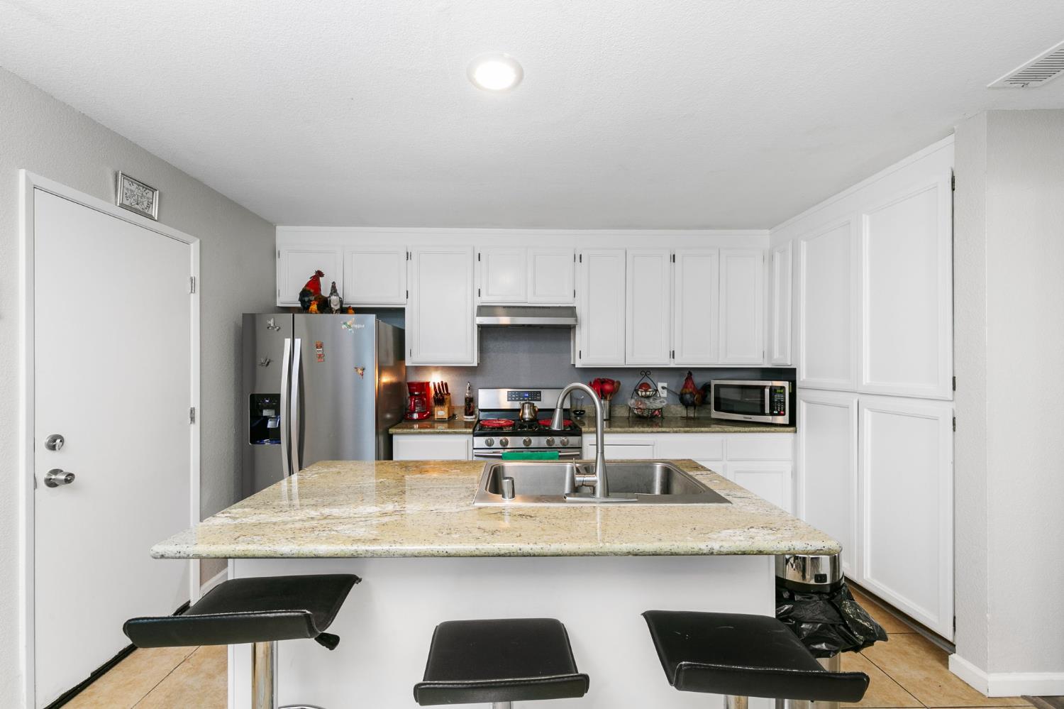 1425 W Swain Road 13