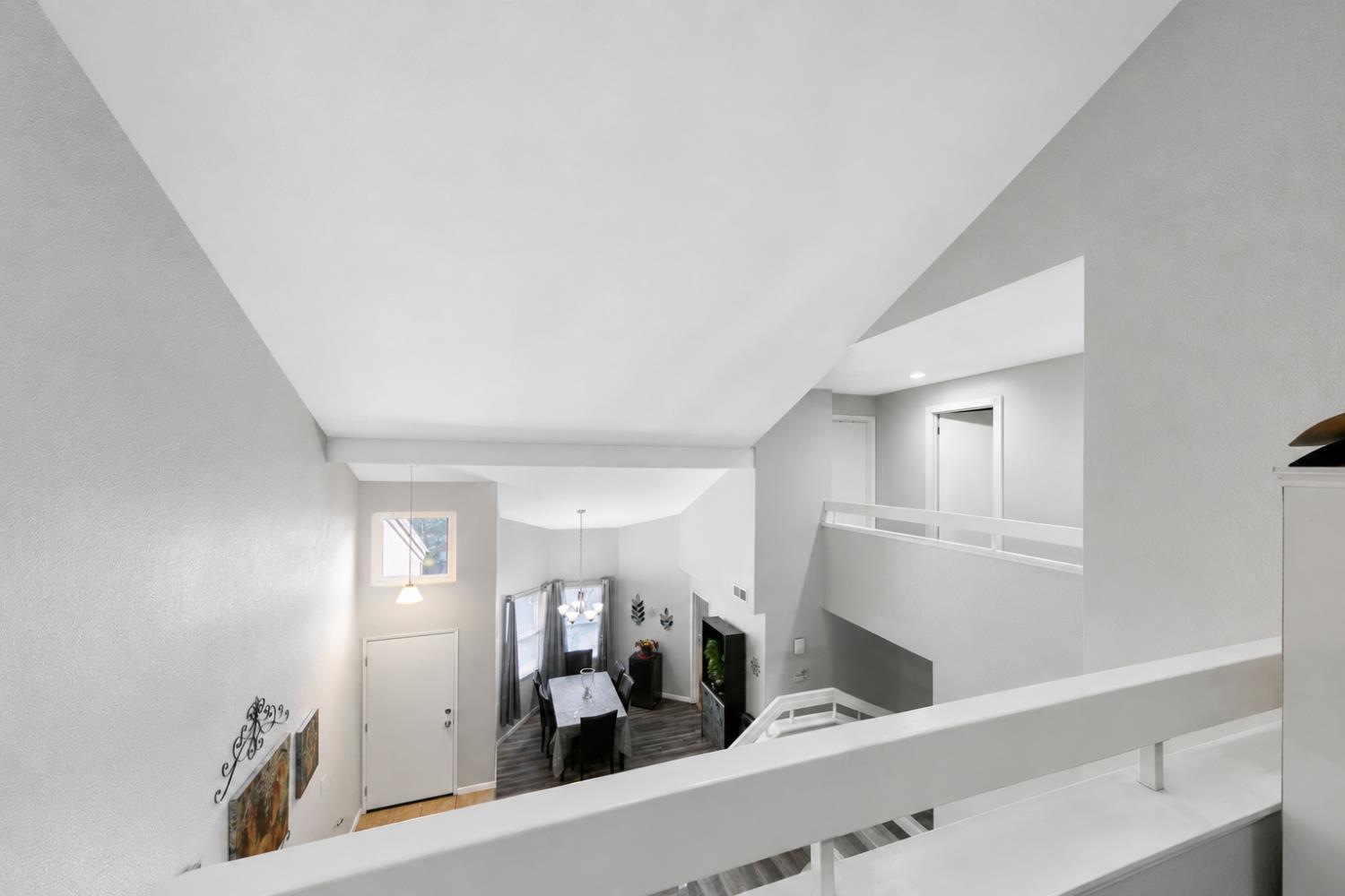 1425 W Swain Road 13