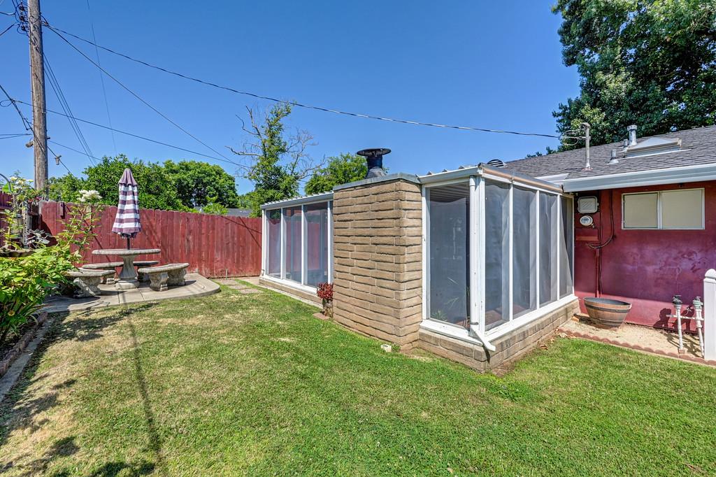 10744 Ambassador Drive
