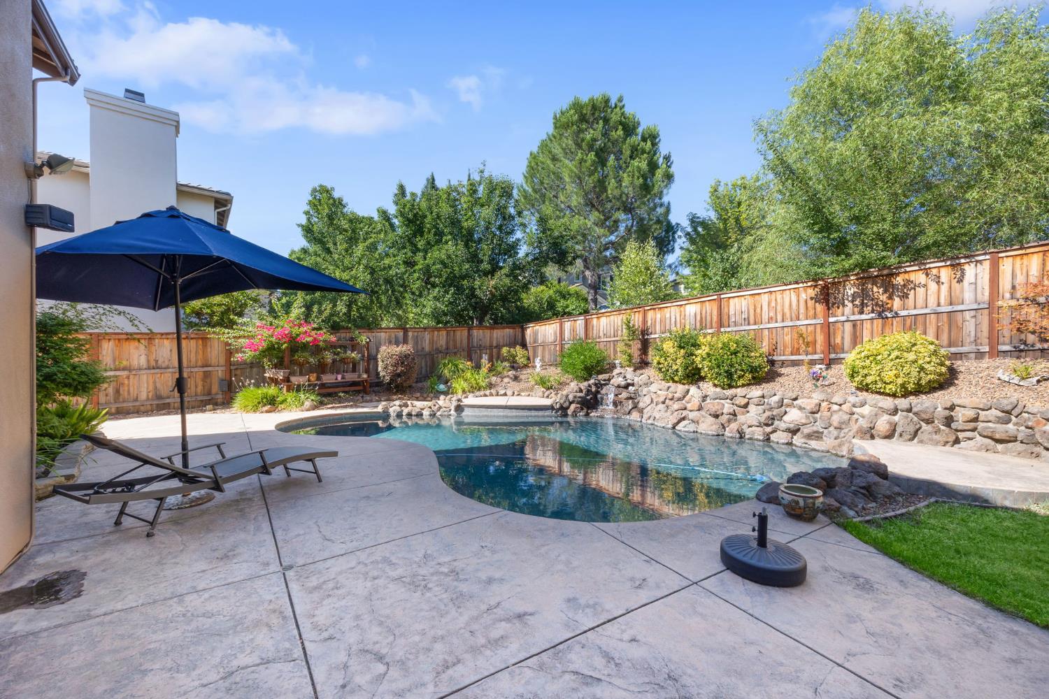1560 Freswick Drive