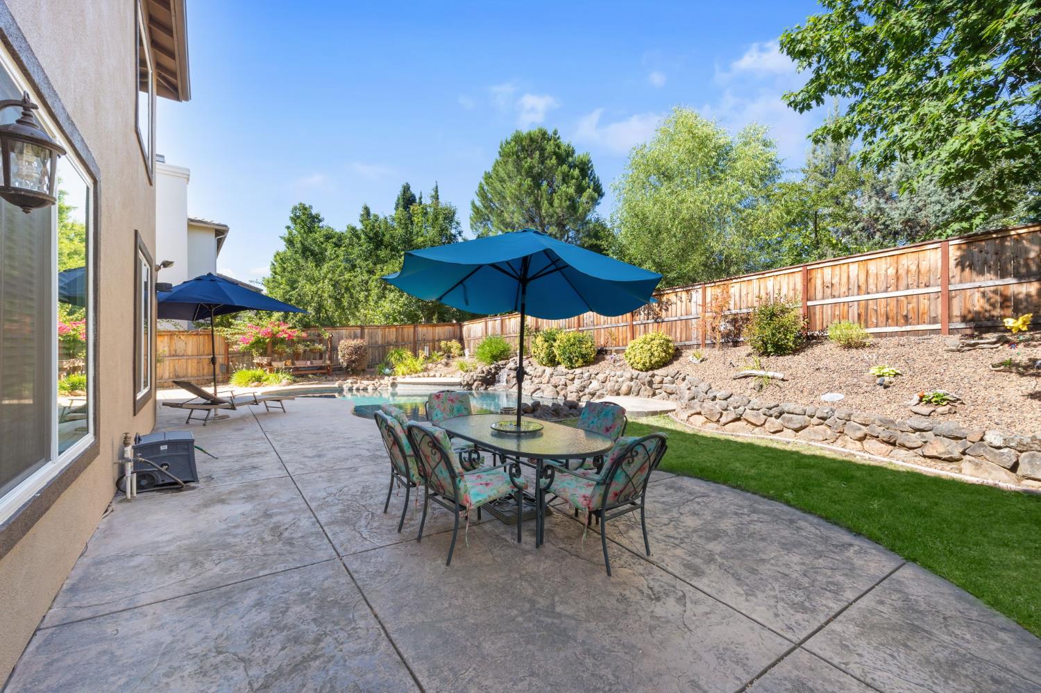 1560 Freswick Drive