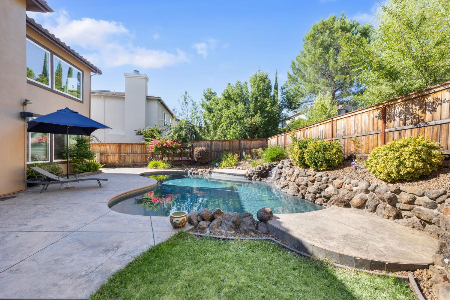 1560 Freswick Drive