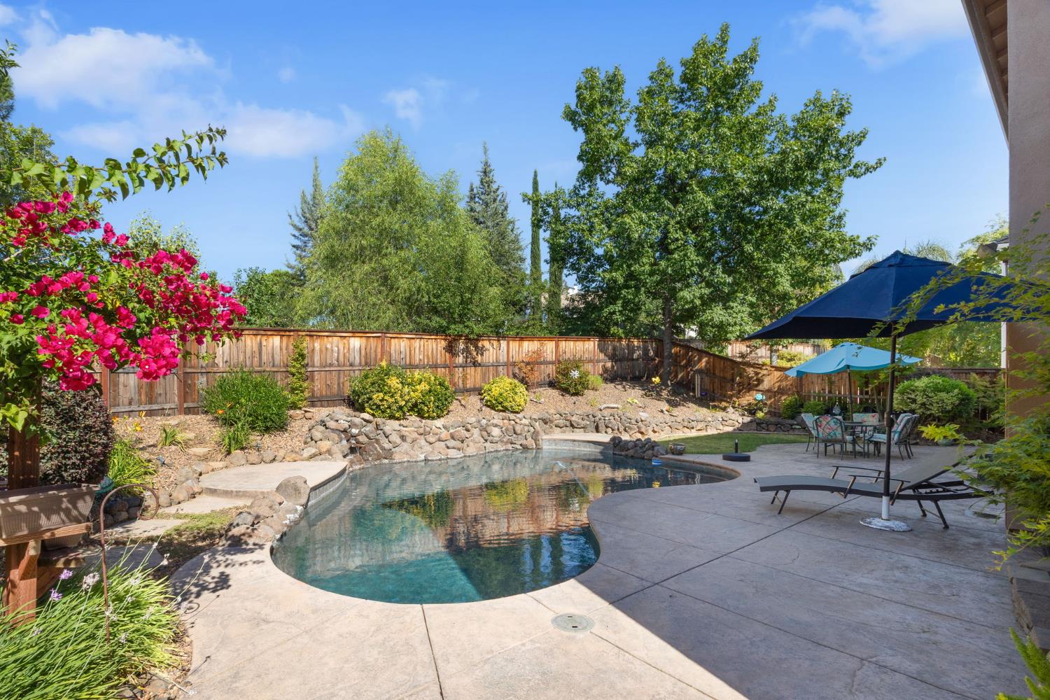 1560 Freswick Drive