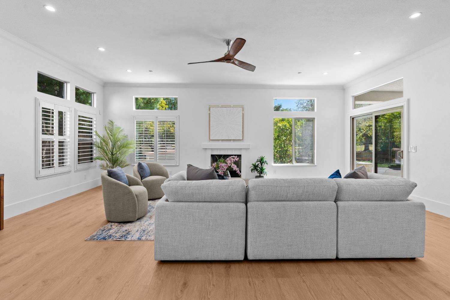 865 Wedge Wood Court