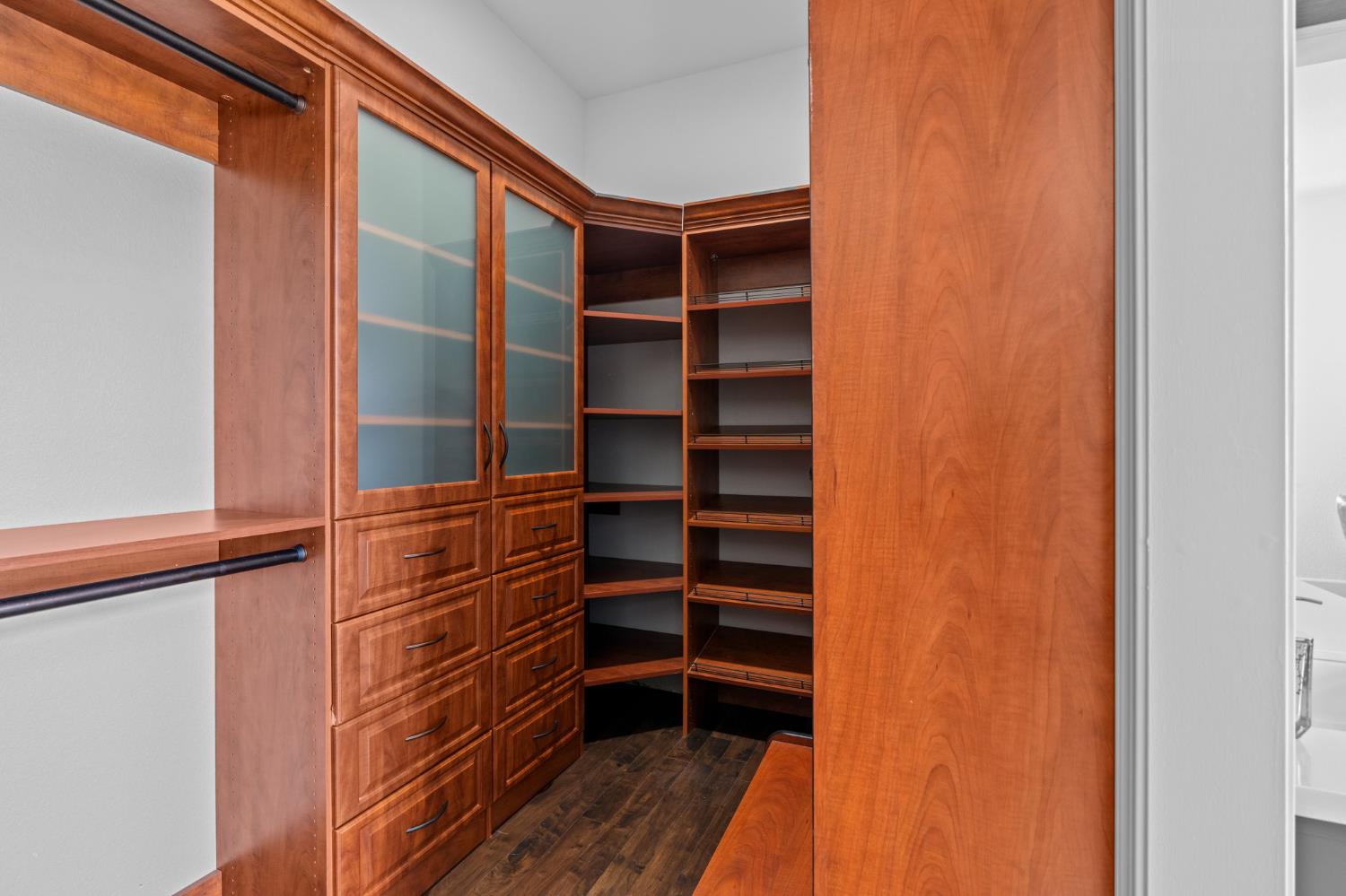 865 Wedge Wood Court