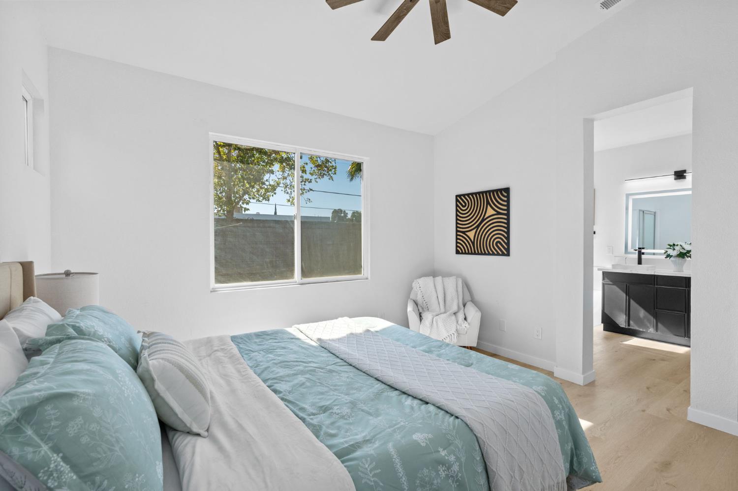 9760 Onyx Park Place