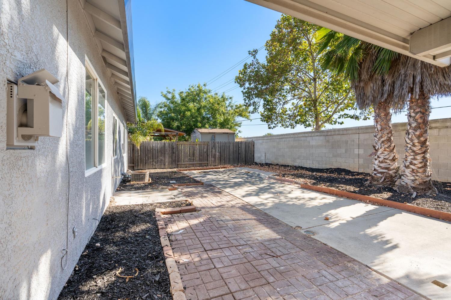 9760 Onyx Park Place