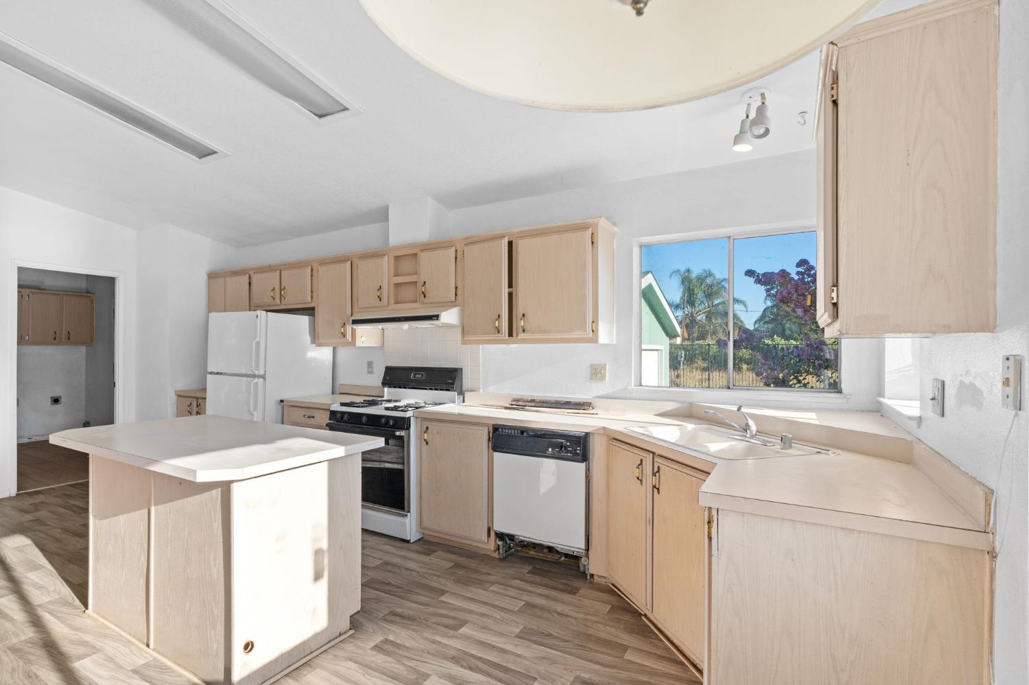 18225 County Road 94b