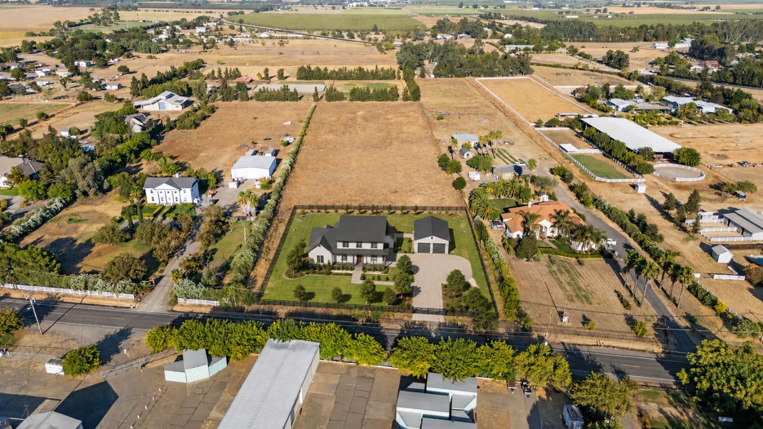 18225 County Road 94b