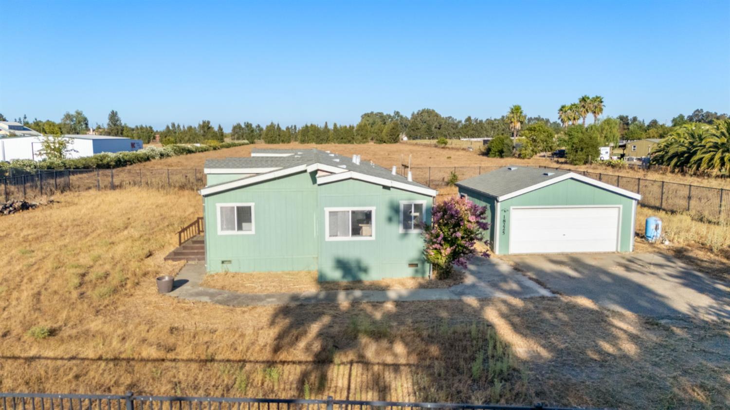 18225 County Road 94b