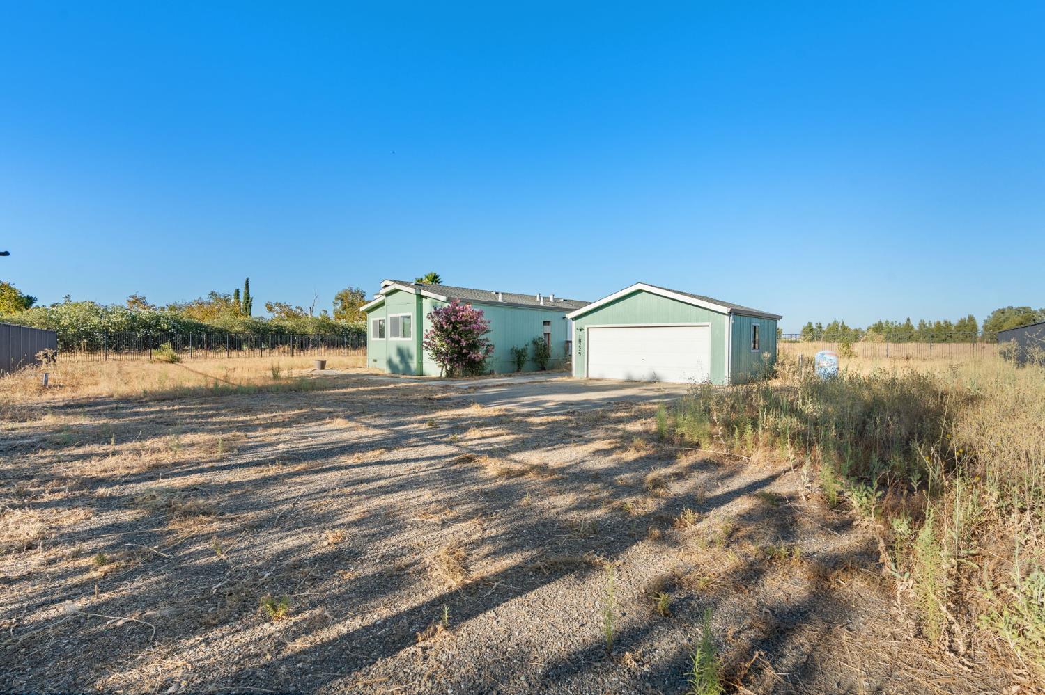 18225 County Road 94b