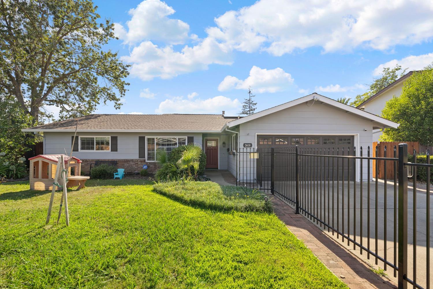 2618 Don Juan Drive